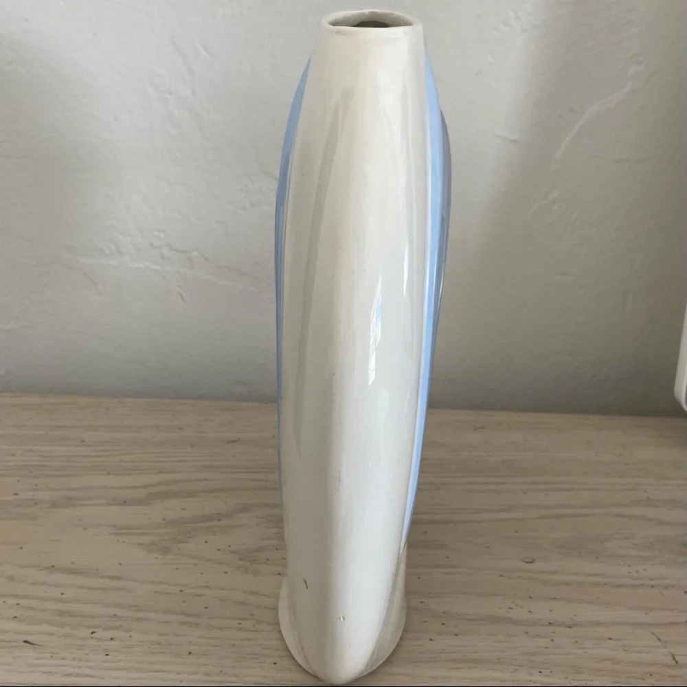 Vintage 1980s Art Deco Style Cornflower Blue and Cream Flat Round Ceramic Vase